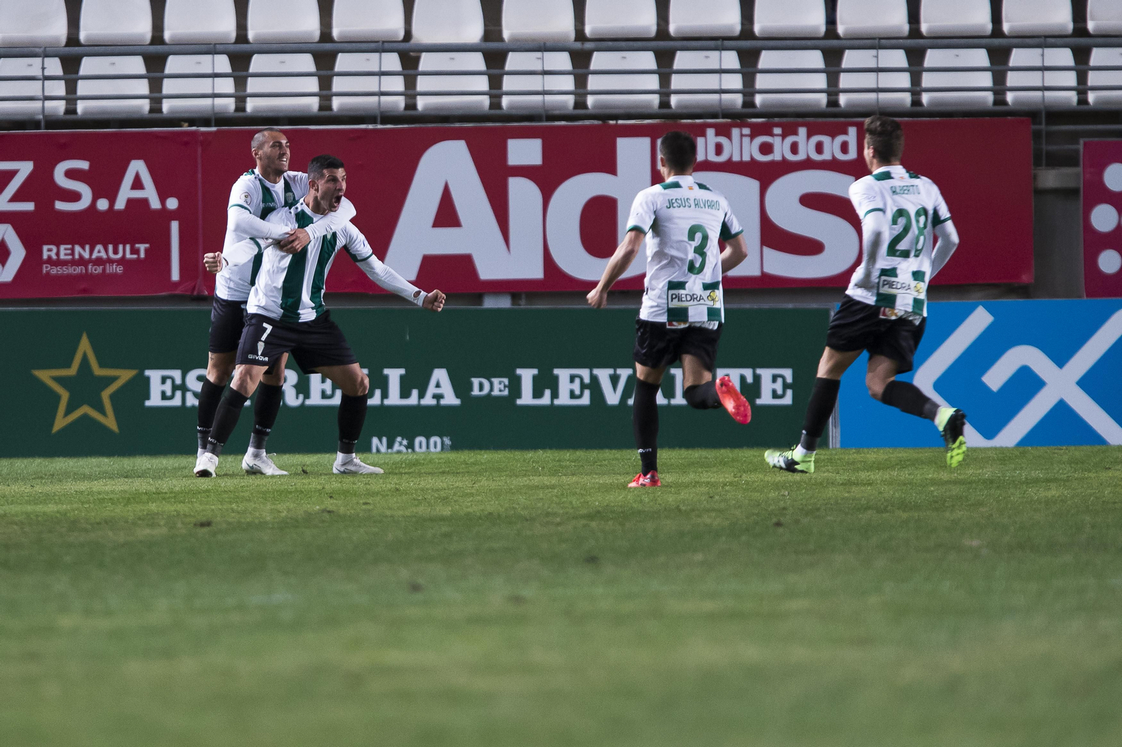 Las fotografías de la victoria del Córdoba CF ante el Real Murcia