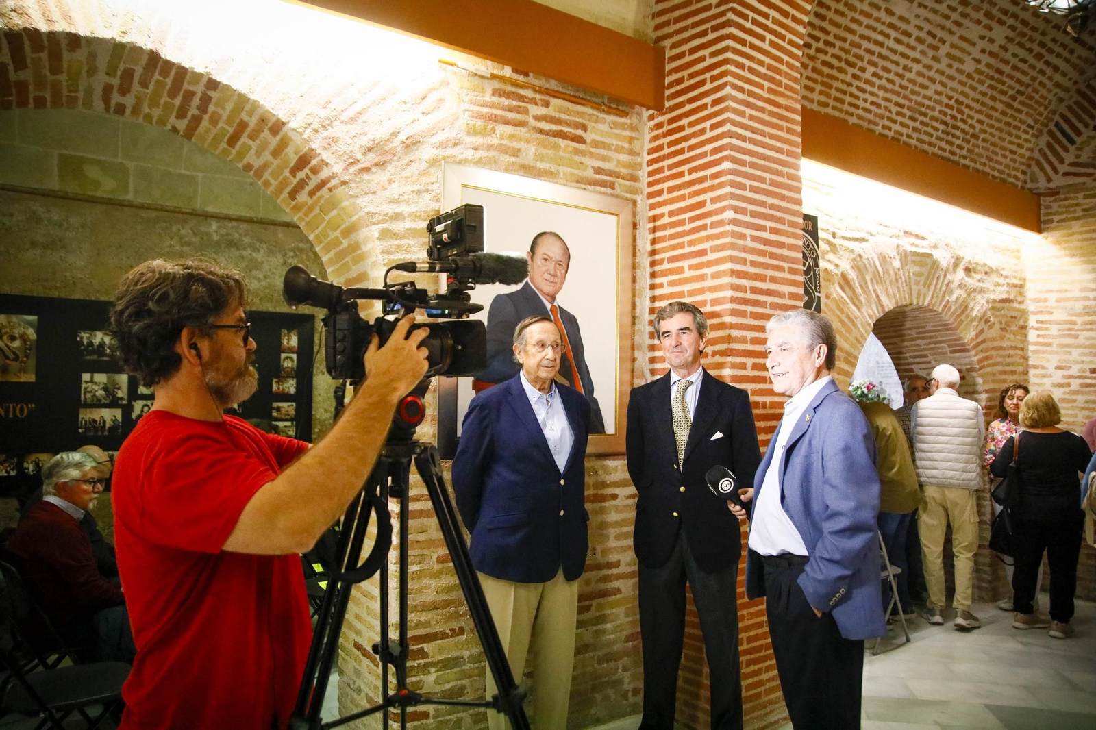 Las imágenes del evento dedicado al "Mejor toro de la Feria" en la peña flamenca El Taranto