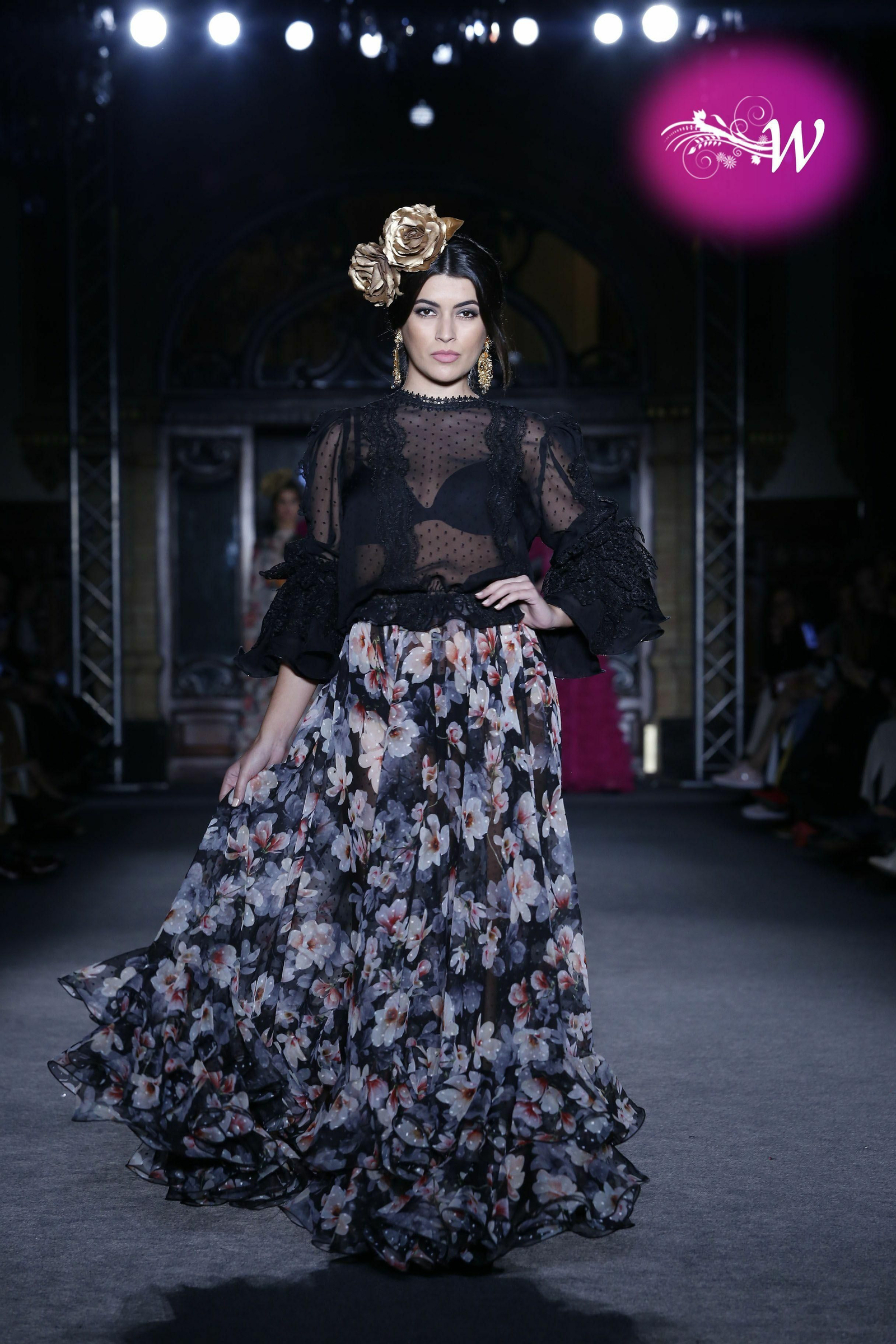 El abanico artesanía expone su colección 2020 en un desfile en We Love Flamenco, todas las fotos