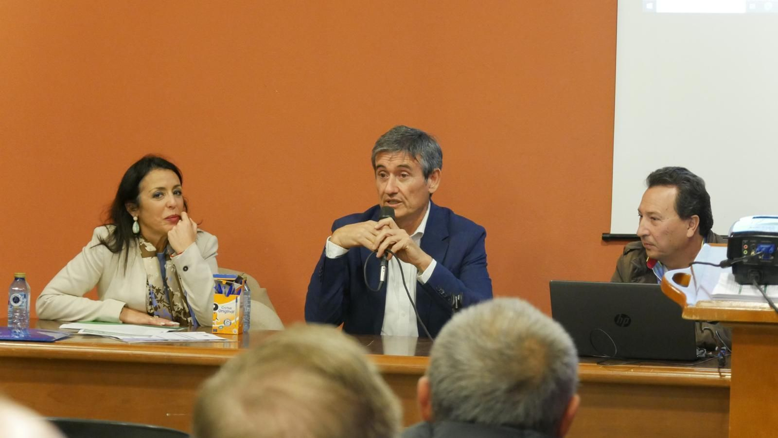 Discurso de Manuel Cortés.