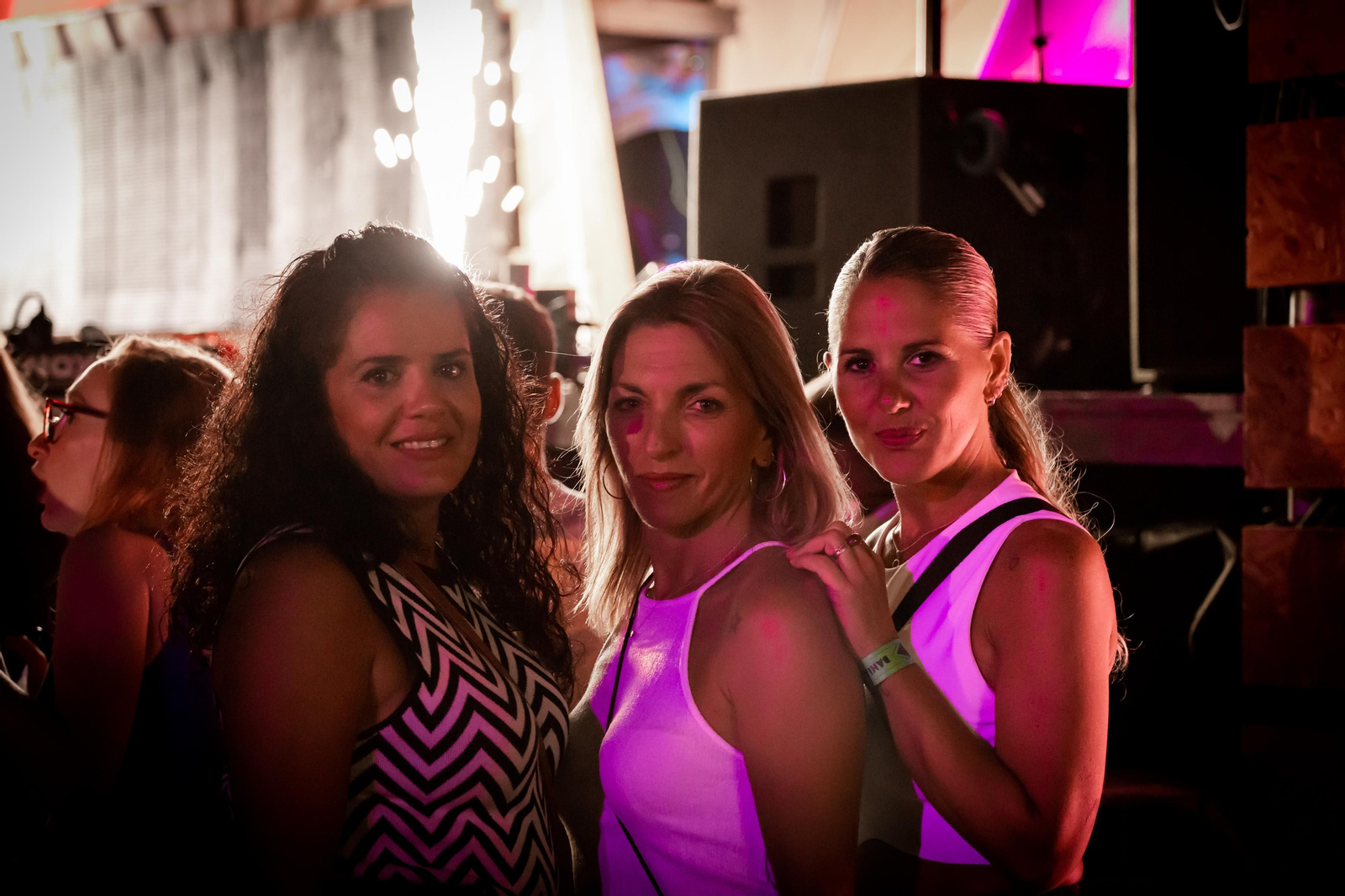 Búscate en el concierto de JC Reyes en San Fernando en el Bahía Sound de San Fernando