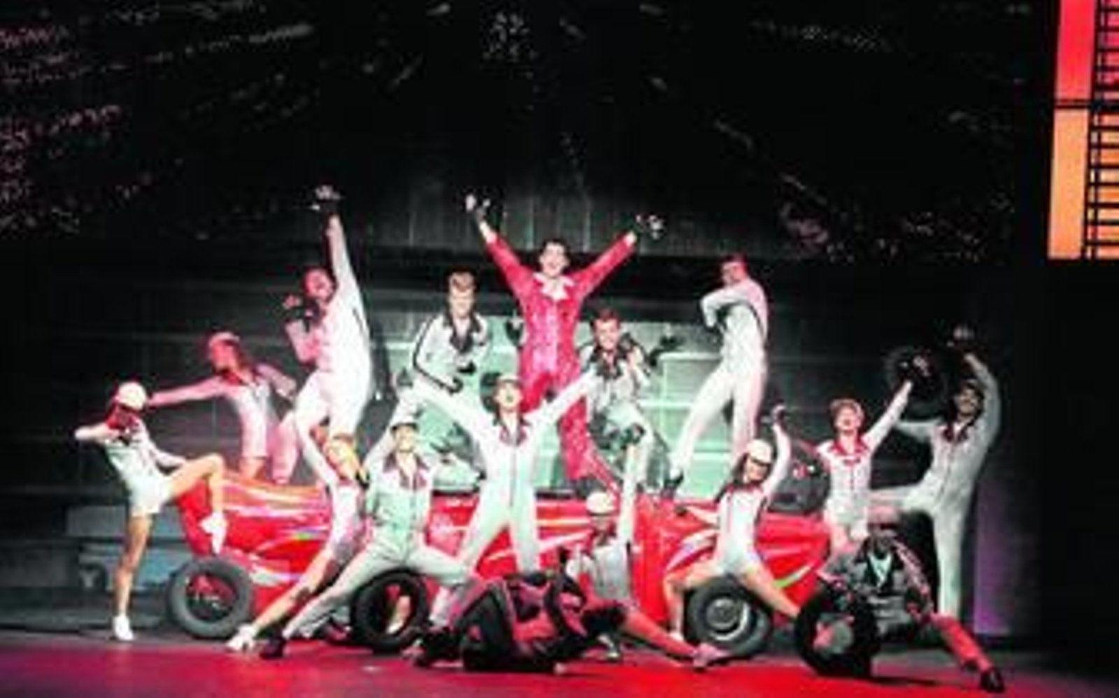 Una de las coreografías más representativas de 'Grease'.