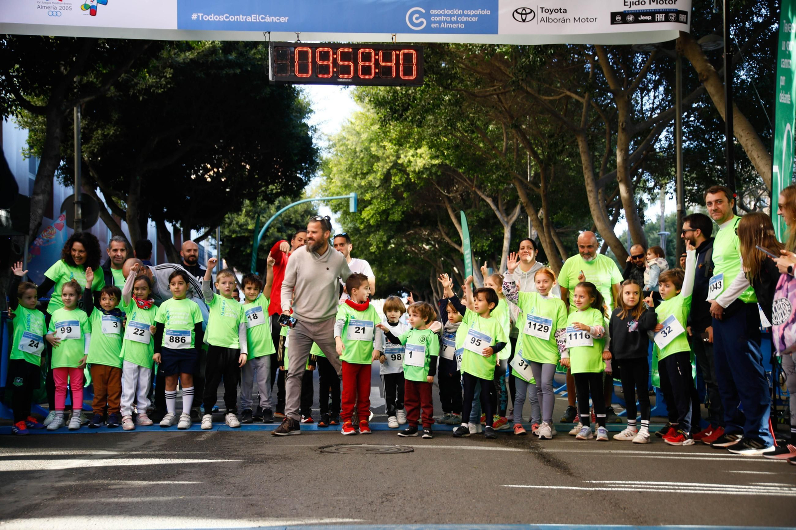 Imágenes de la Carrera contra el Cáncer de Almería