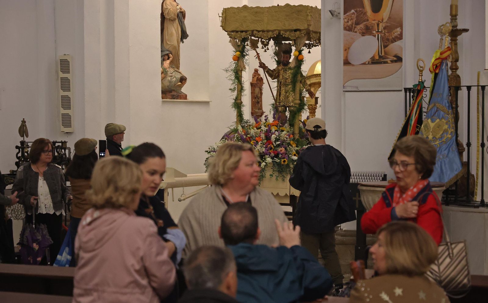 Búscate en las fotos del sábado en la romería de Los Barrios