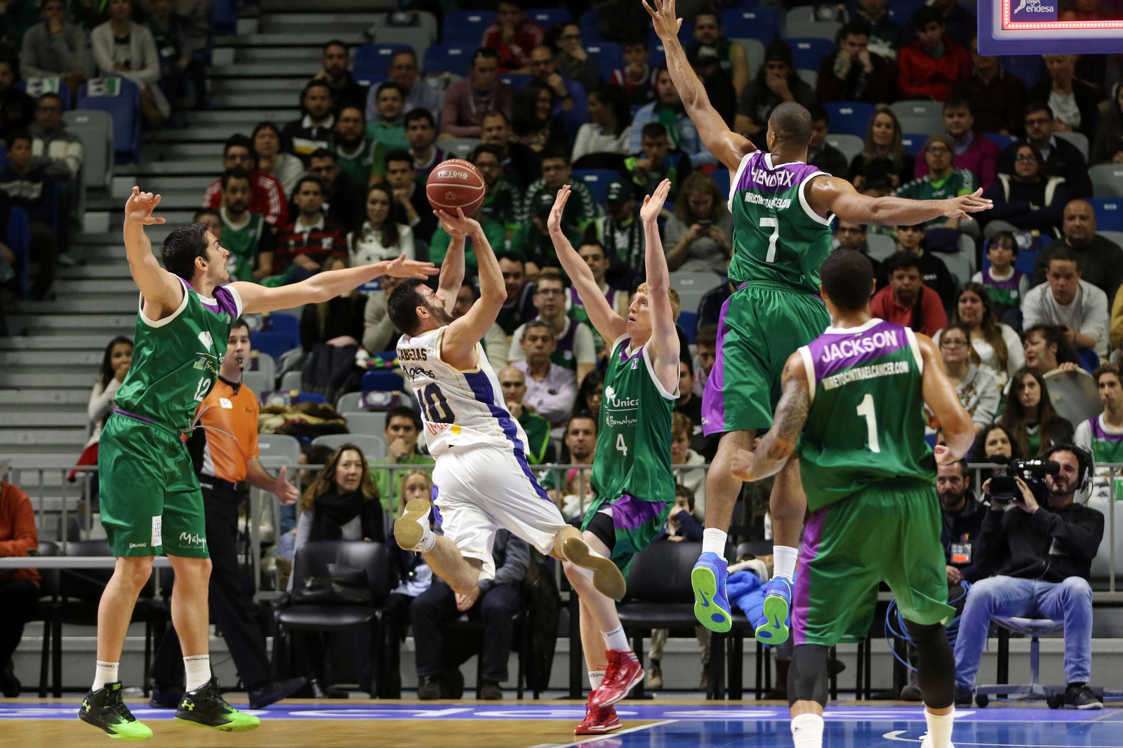 La carrera de Carlos Cabezas, en fotos
