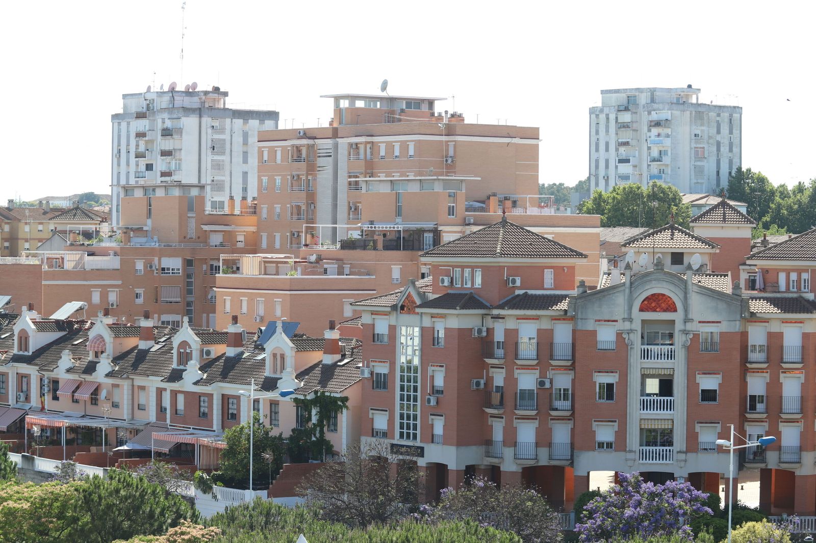Imagen general de varios bloques de viviendas de Huelva.