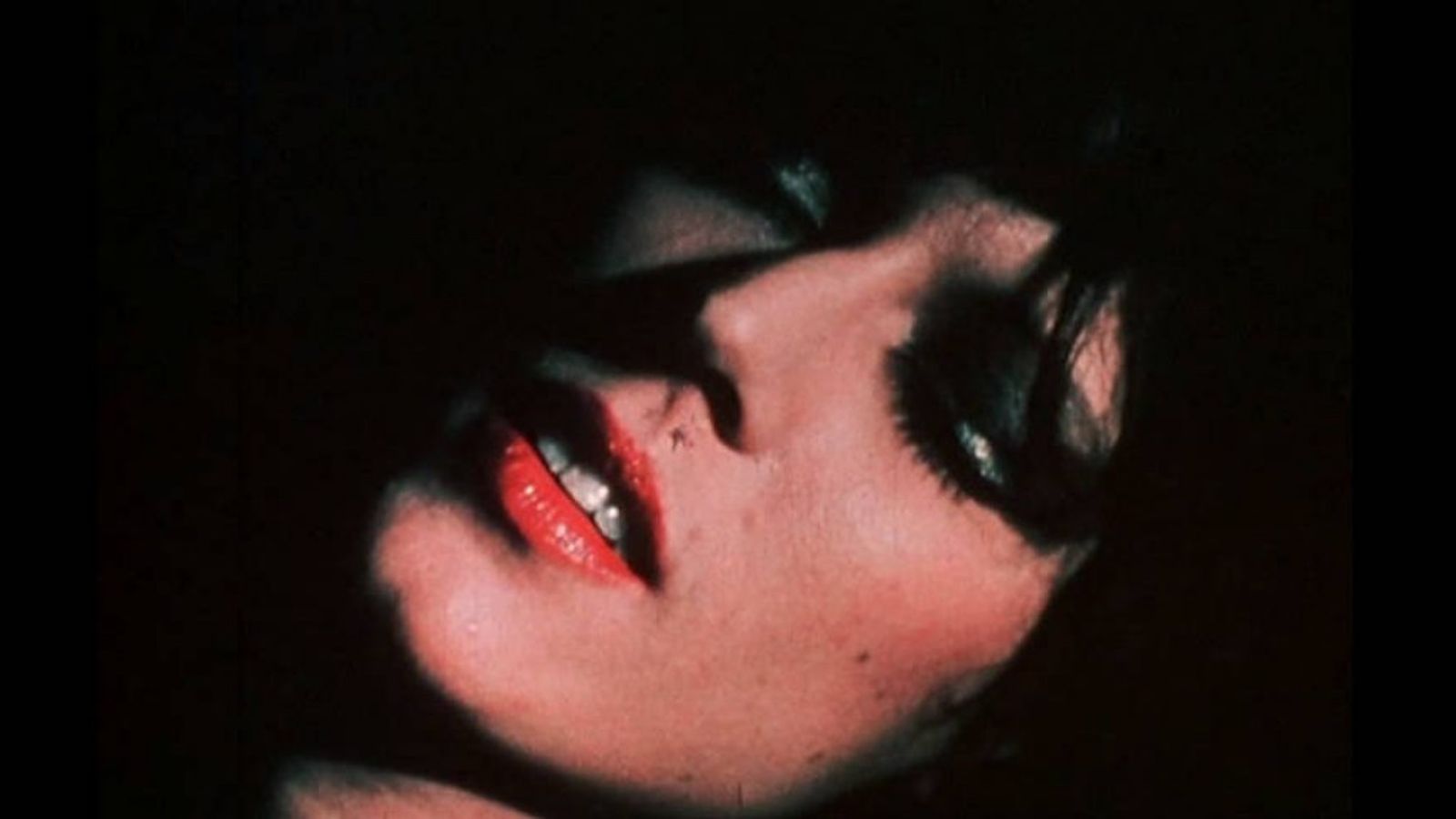 Una imagen de 'À l’ombre de la canaille bleue' de Pierre Clémenti.