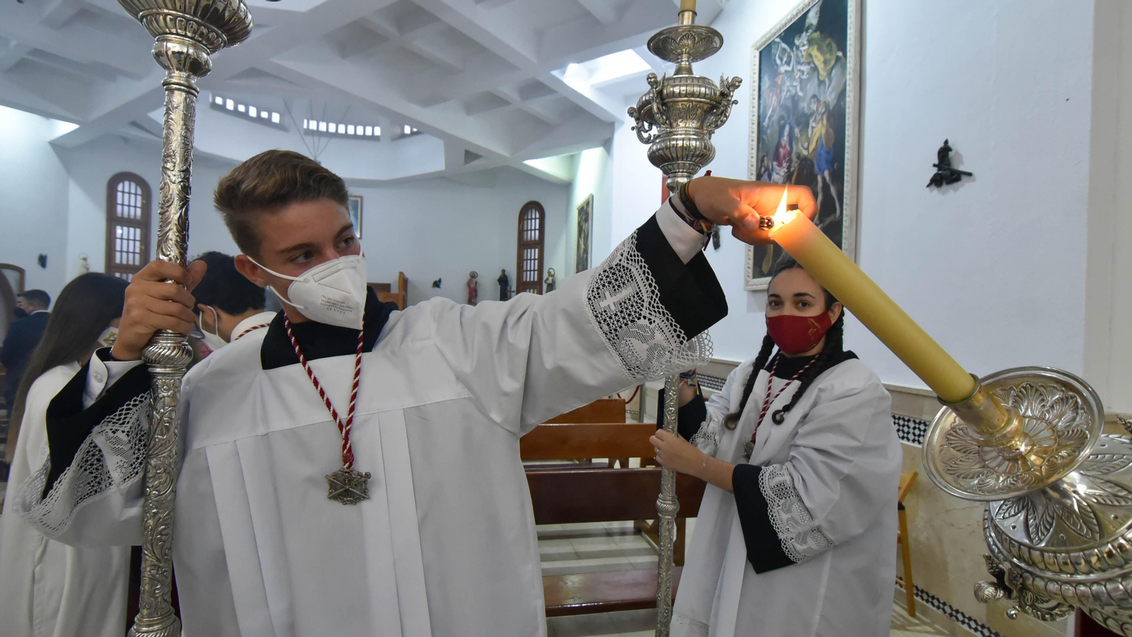 Las fotos de la Virgen de la Salud procesionando en la barriada de San Garcia