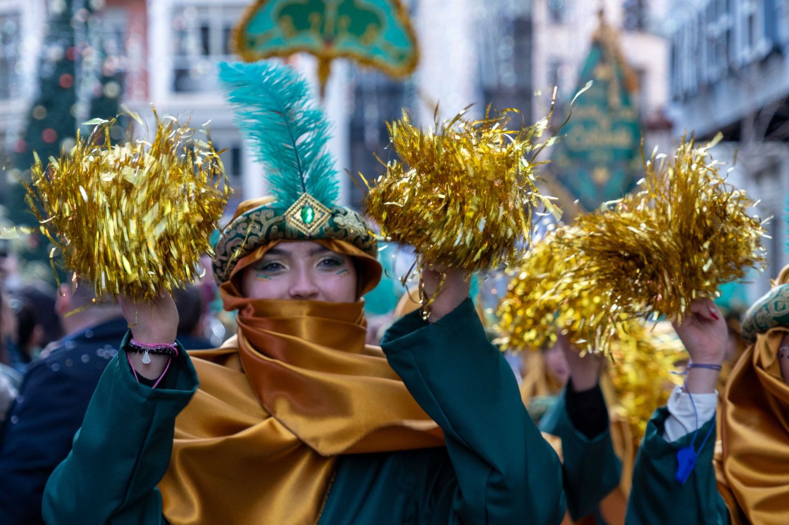 Las mejores fotografías del recorrido y la llegada al ayuntamiento de la cabalgata de Reyes Magos 2026