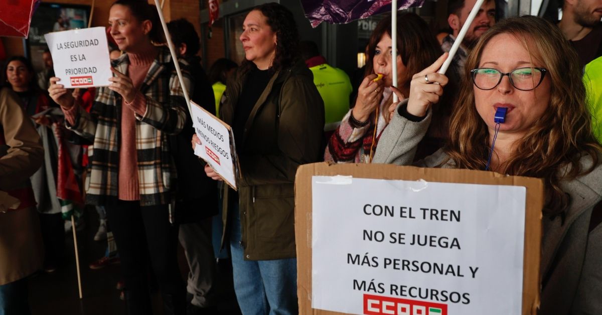 Primer día de huelga en el sector ferroviario de Santa Justa para pedir más seguridad en los trenes