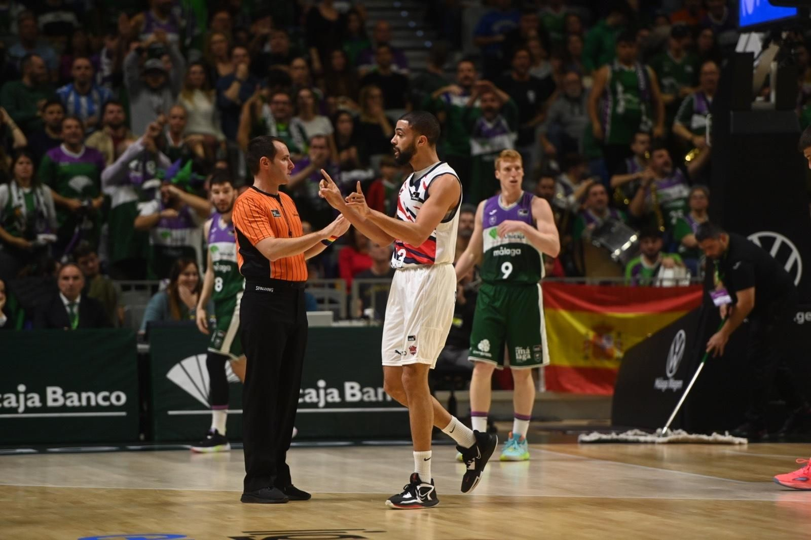 El Unicaja - Cazoo Baskonia, en imágenes