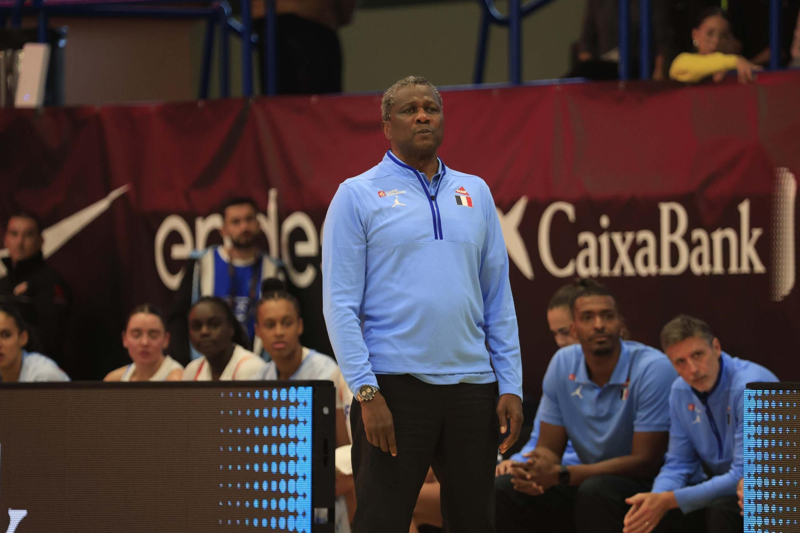 Fotos del partido y ambiente en el España-Francia del Torneo Internacional de Baloncesto Femenino en La Línea
