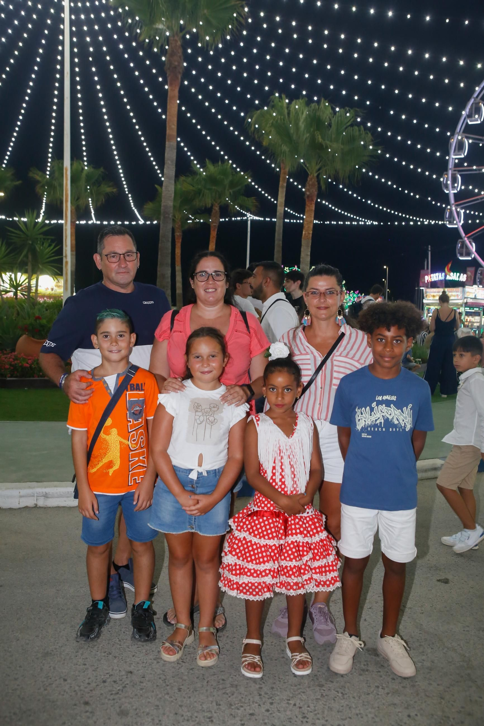 Búscate en la fotos del viernes de Feria de La Línea