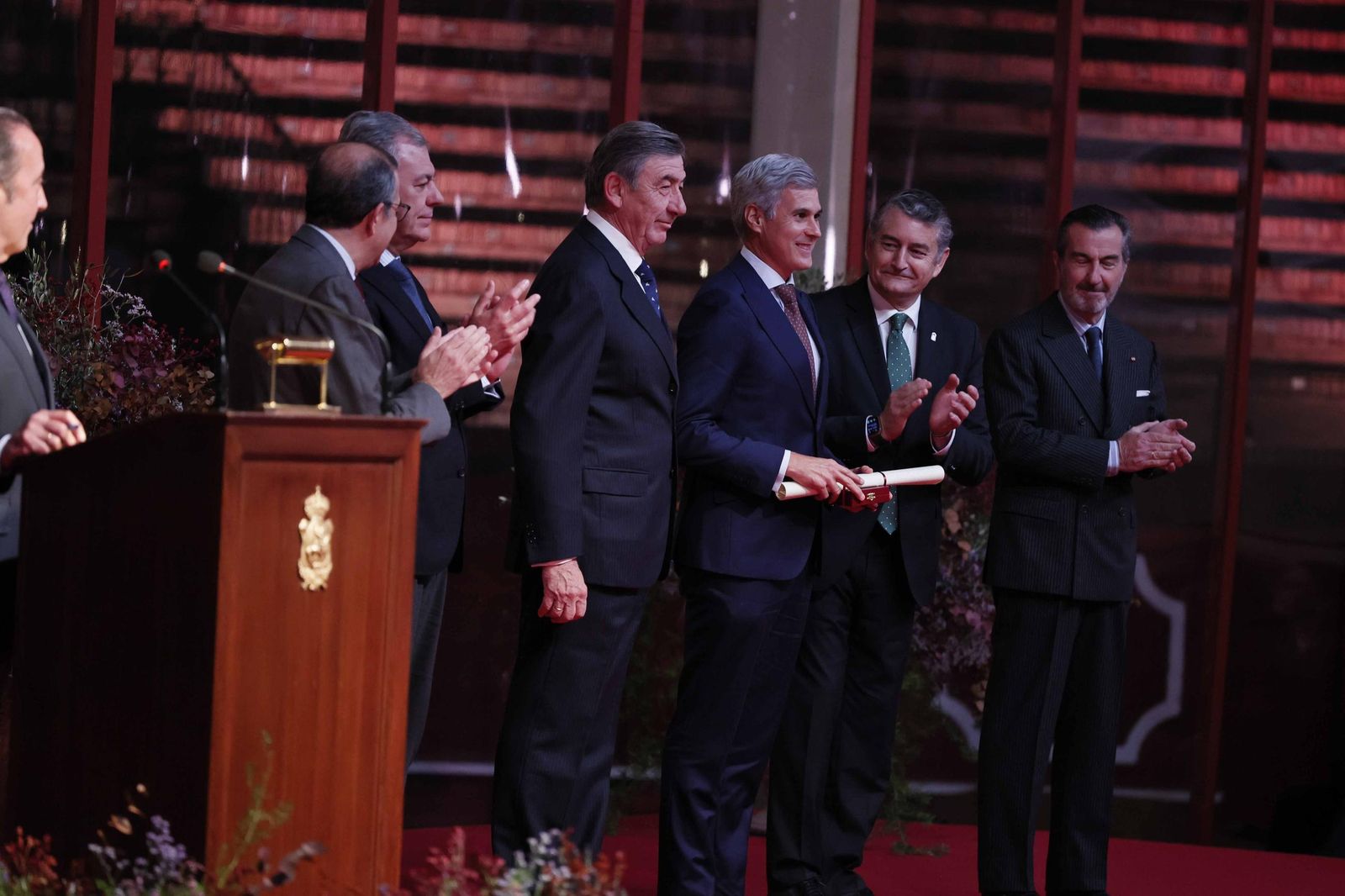 La Entrega de los premios taurinos y universitarios de la Real Maestranza en imágenes