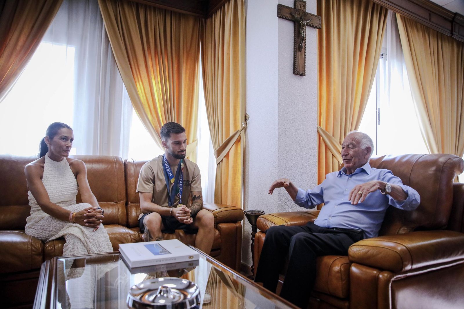 Álex Baena en el Ayto de Roquetas de Mar, en imágenes