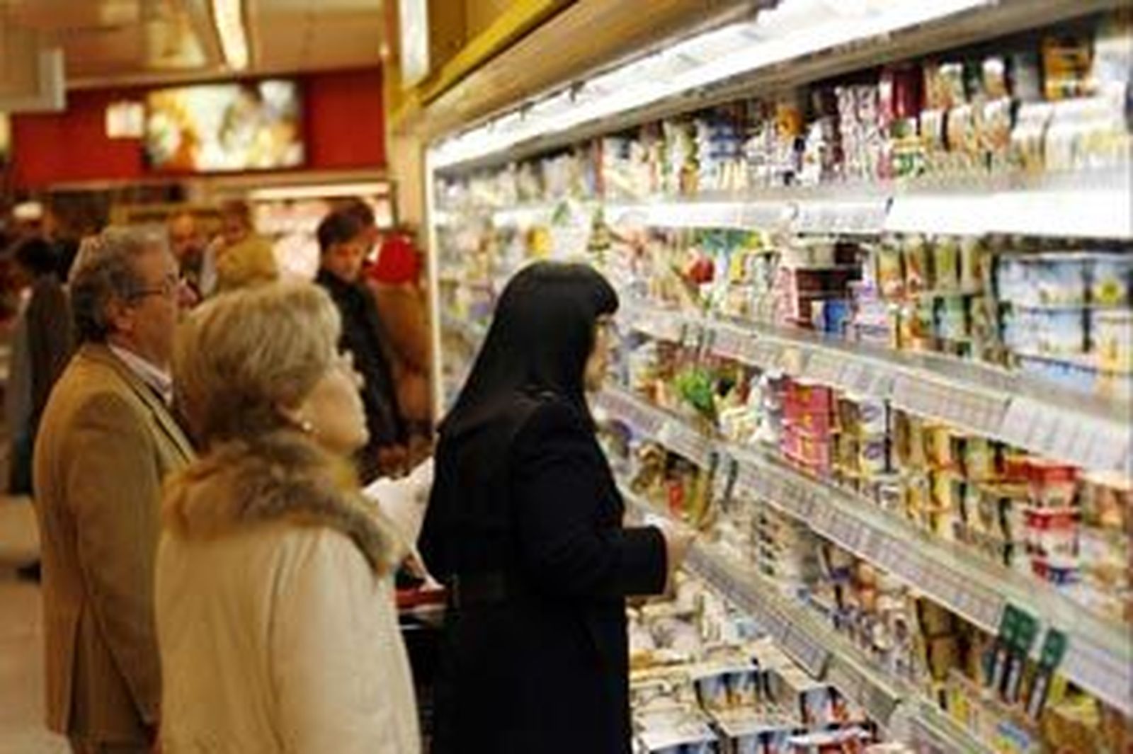 Los precios bajan una décima en junio por el abaratamiento de los alimentos y la energía