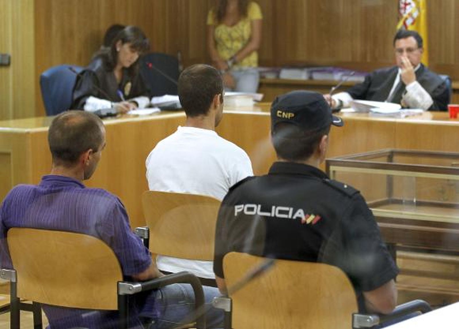 Un etarra pide que se "pongan facilidades" para superar el "conflicto"