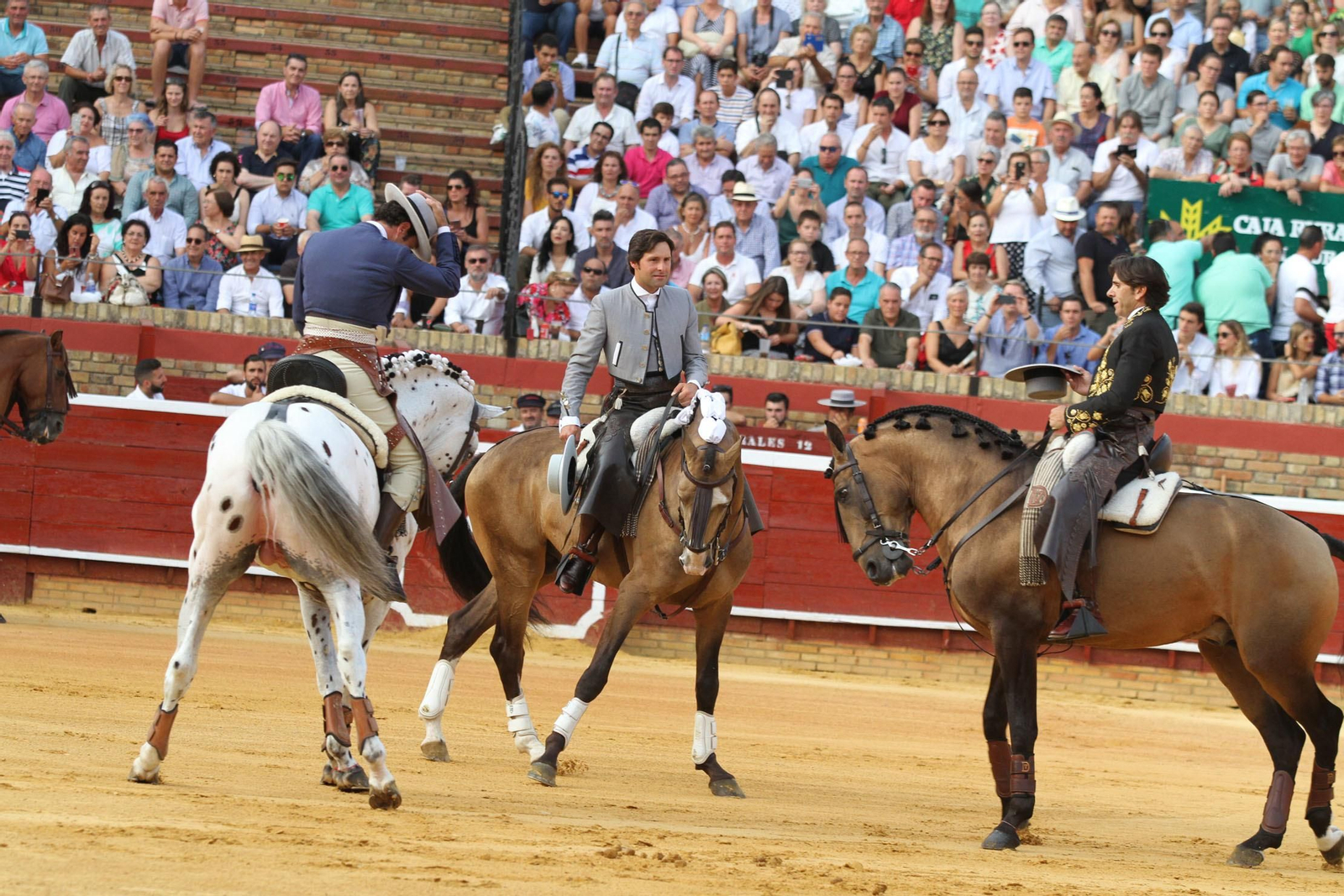 Festejo de Rejones en el coso de La Merced por Colombinas.
