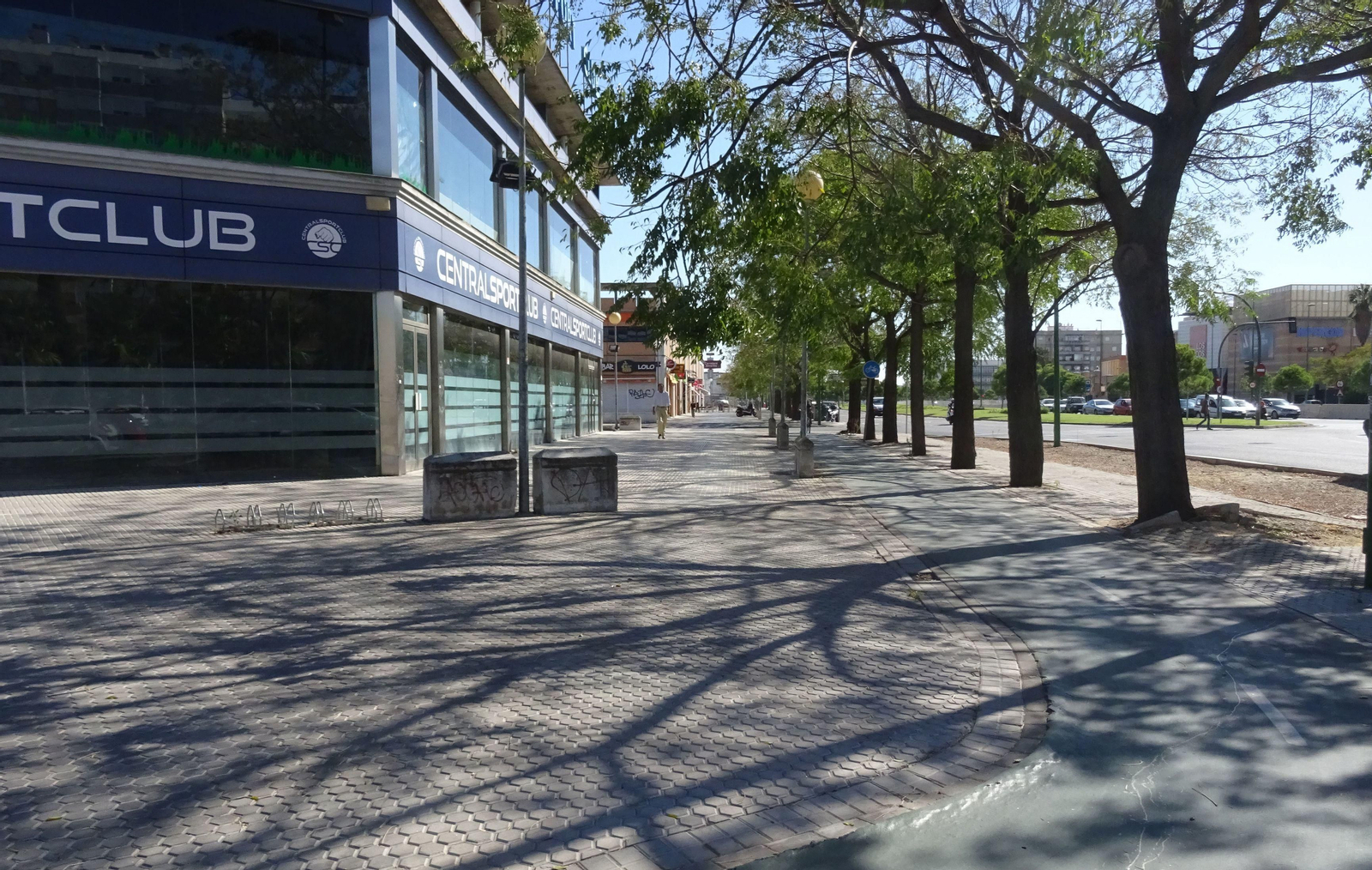 Zona donde se va a instalar el tanatorio junto al Polígono Carretra Amarilla.