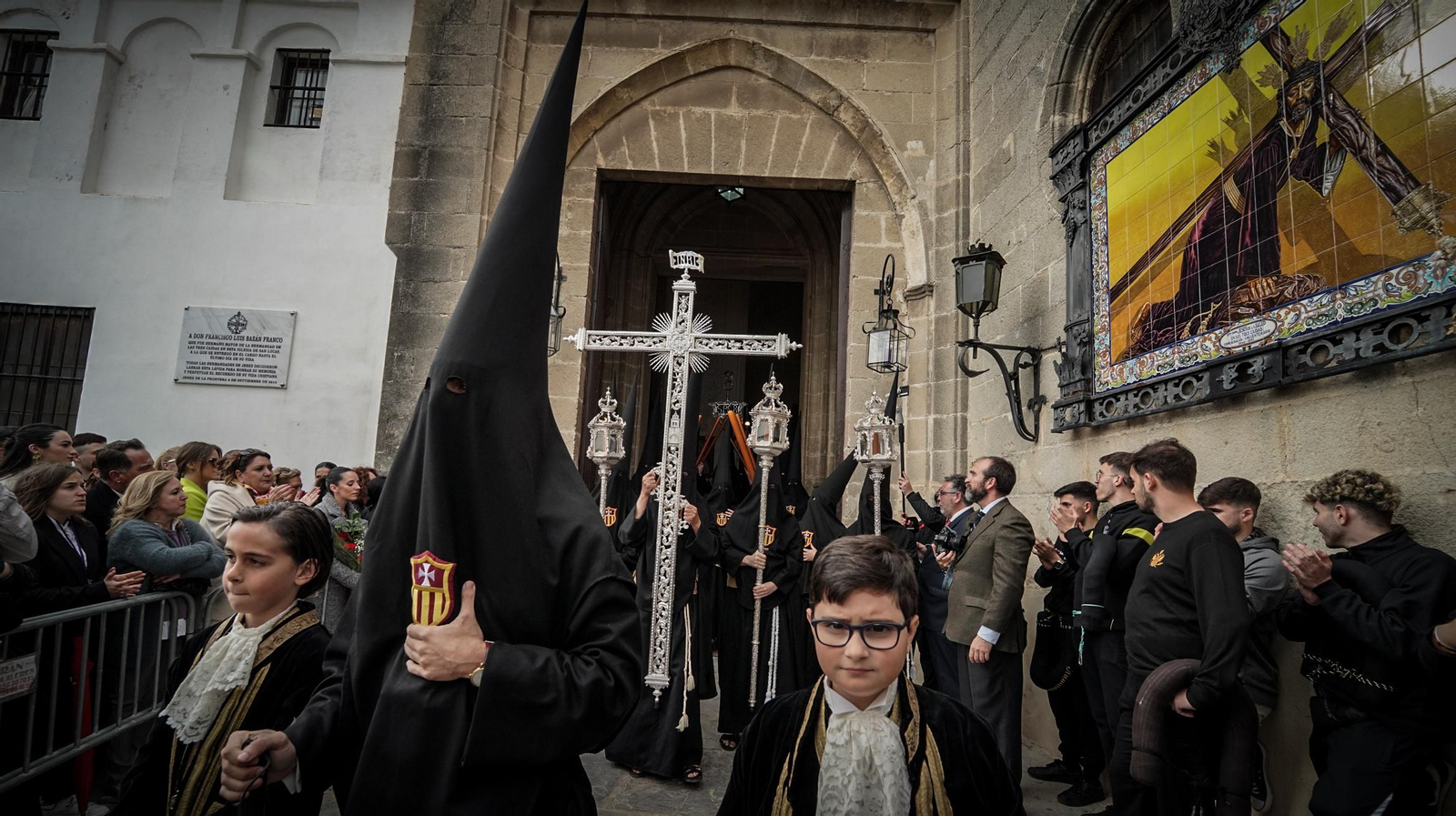 La Hermandad de la Tres Caídas en imágenes