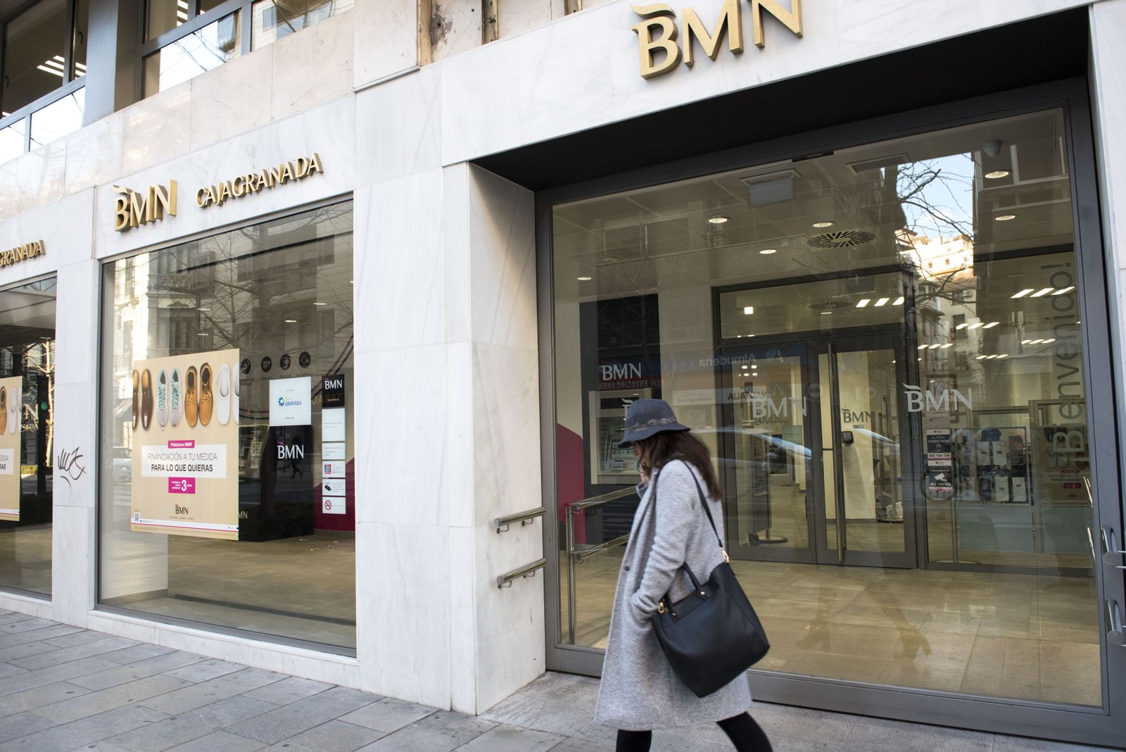 La negociación se inició con 433 salidas en Granada sobre la mesa.