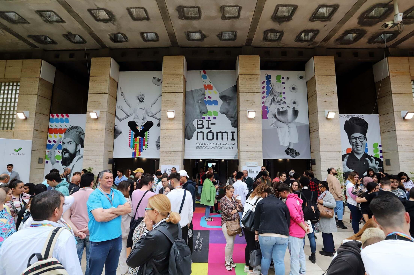 Talleres y ambiente en la segunda edición de Binómico, en imágenes