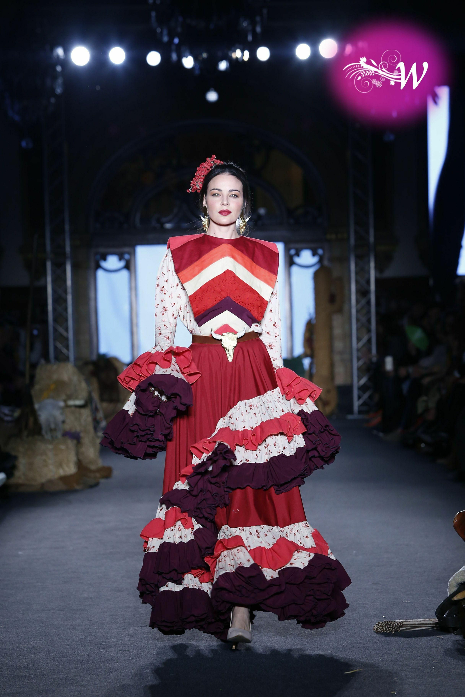 Javier Mojarro presenta su nueva colección en We Love Flamenco 2020, todas las fotos de su desfile