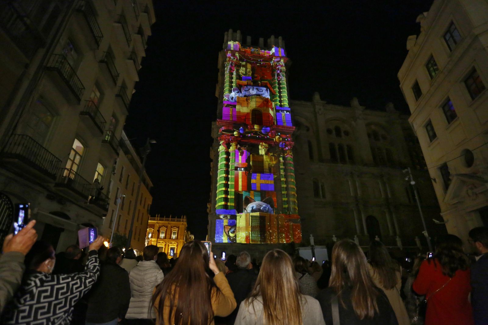 El video mapping de Navidad en la Catedral de Málaga, en fotos