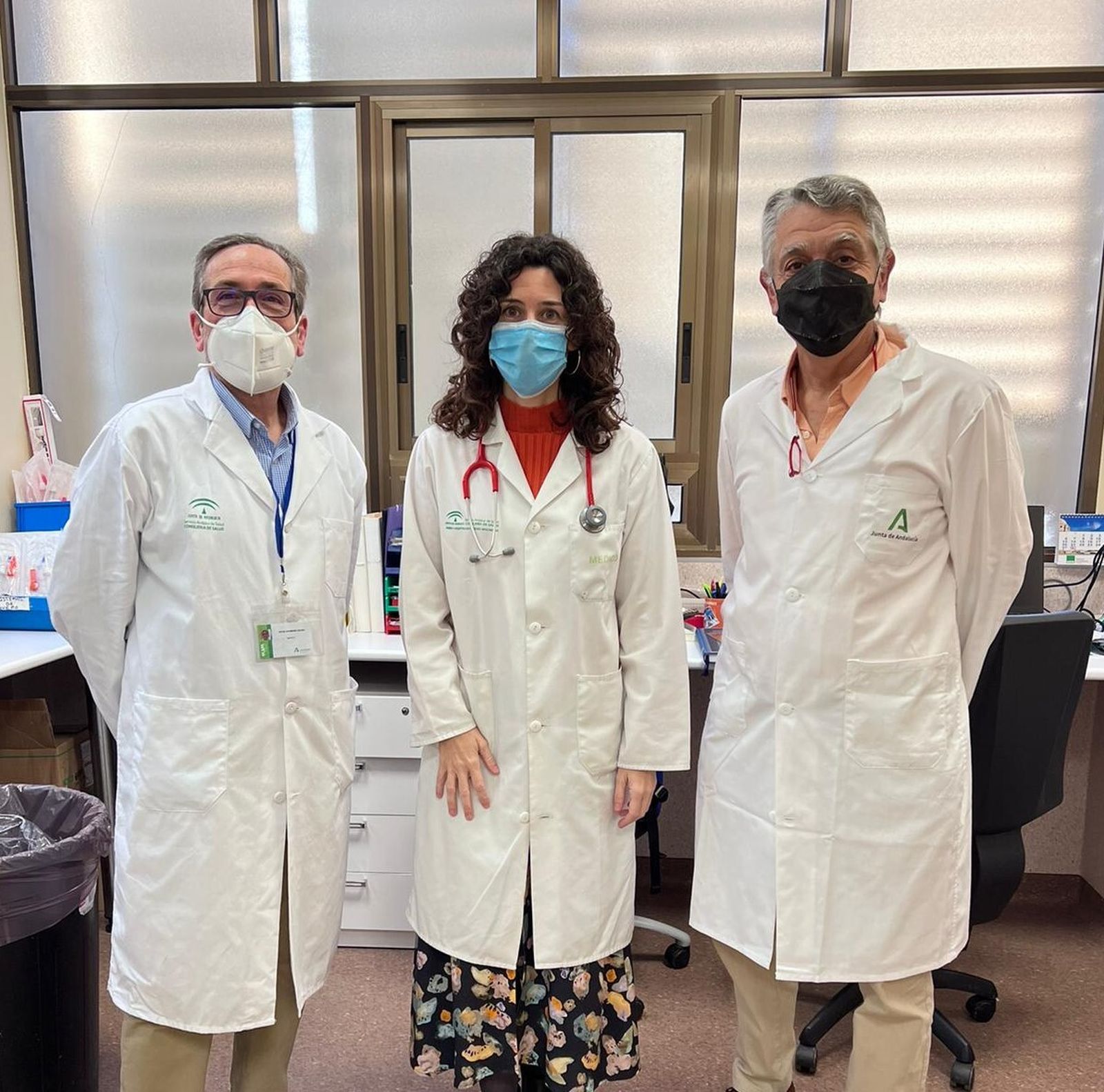 De izquierda a derecha, los doctores Aramburu, Salamanca y Arias.