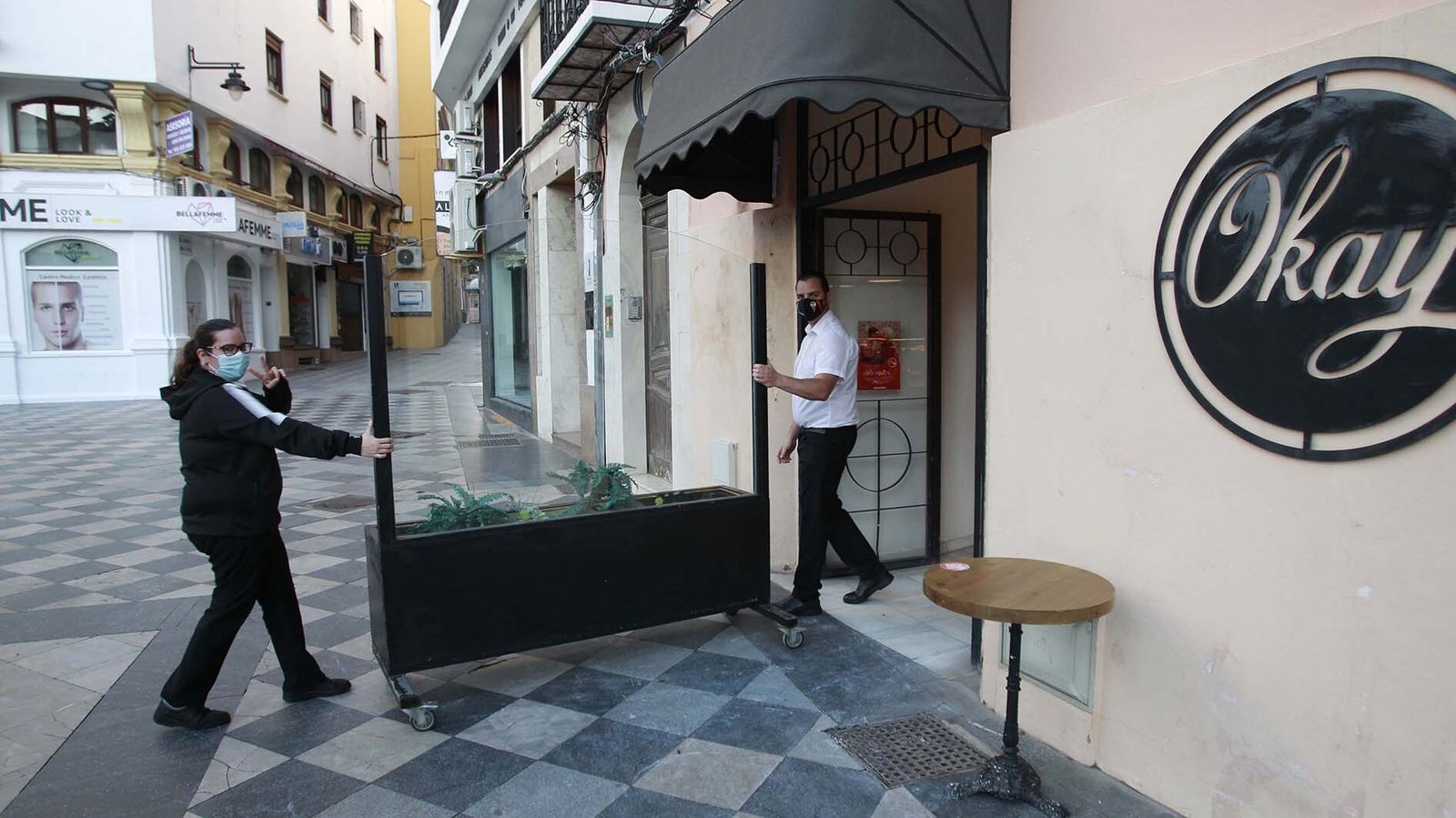 El comercio no esencial y la hostelería vuelven abrir en Algeciras