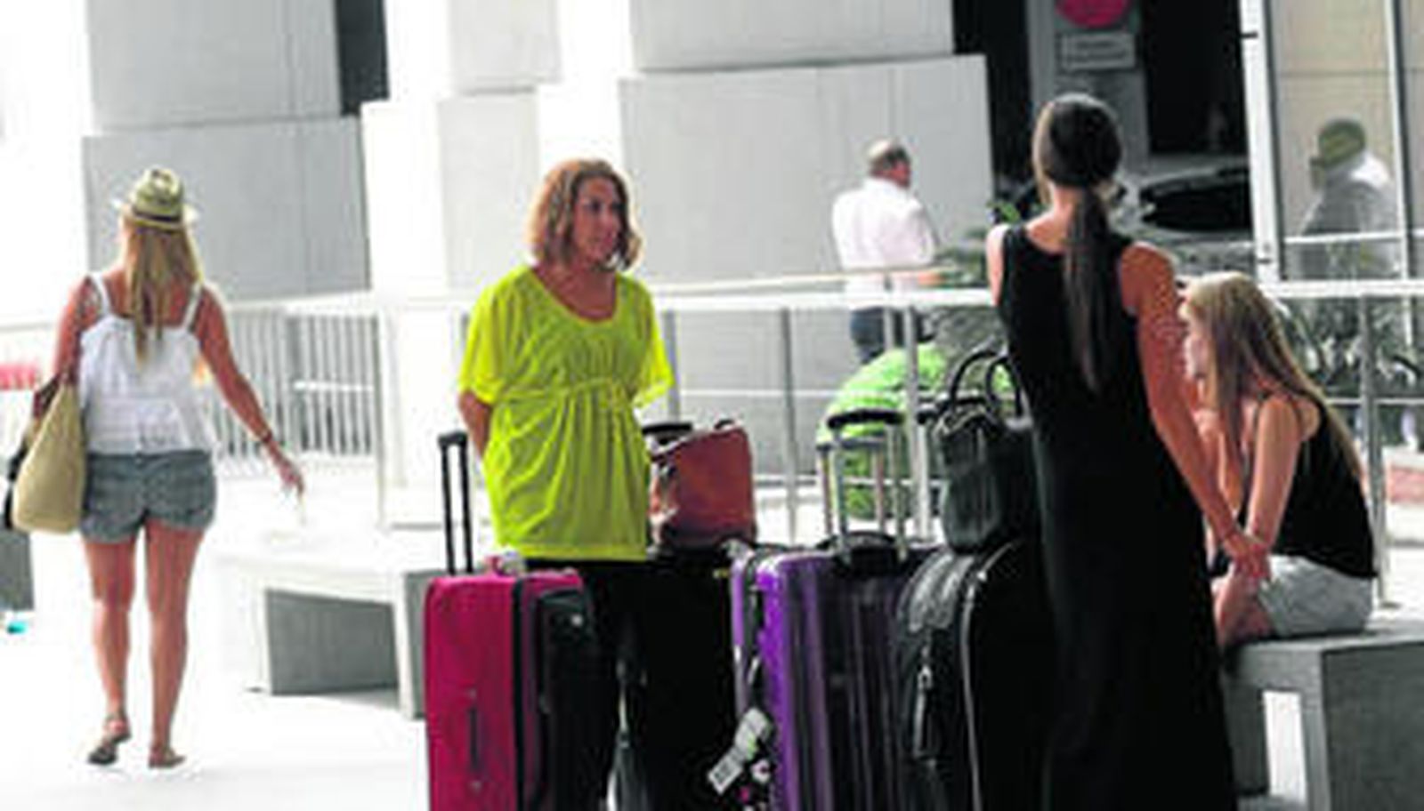 Los que aún no se hayan ido de vacaciones, pueden conseguirlas gratis con la iniciativa de Ibertour.