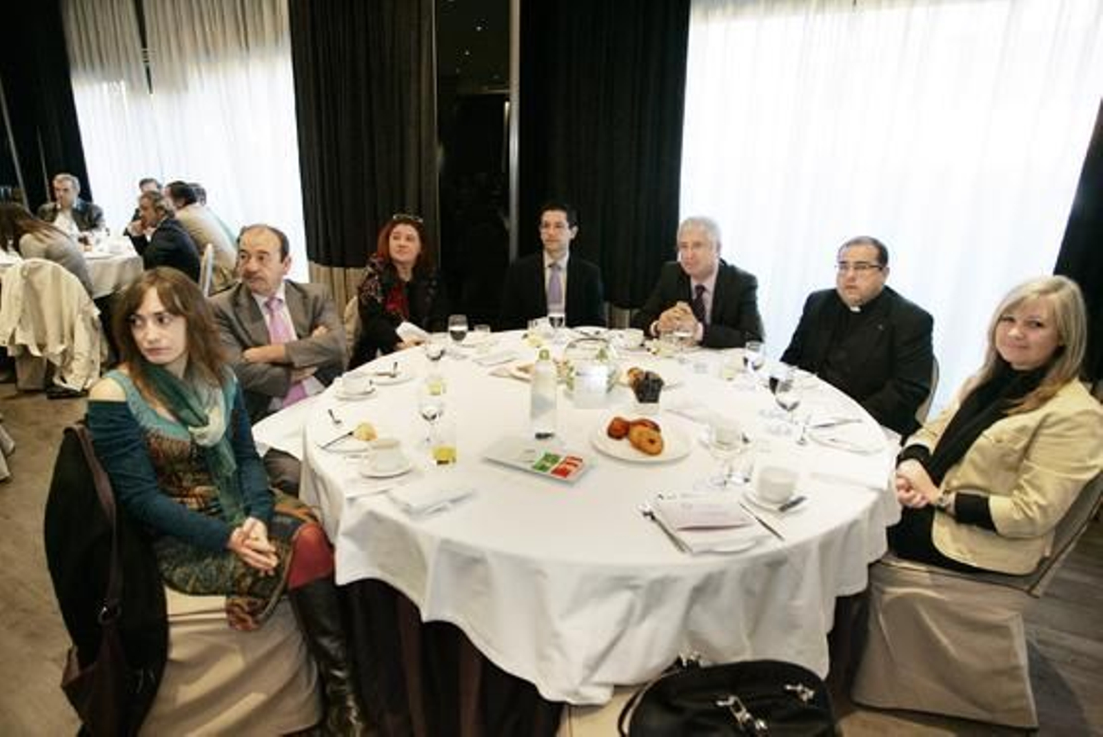 Wanda Cuseo, Antonio Arroyo, Esther Ruiz, Félix Amaya, Javier Hernando, José Juan Giménez y Mar Arteaga.


Foto: José Martínez / O. Barrionuevo