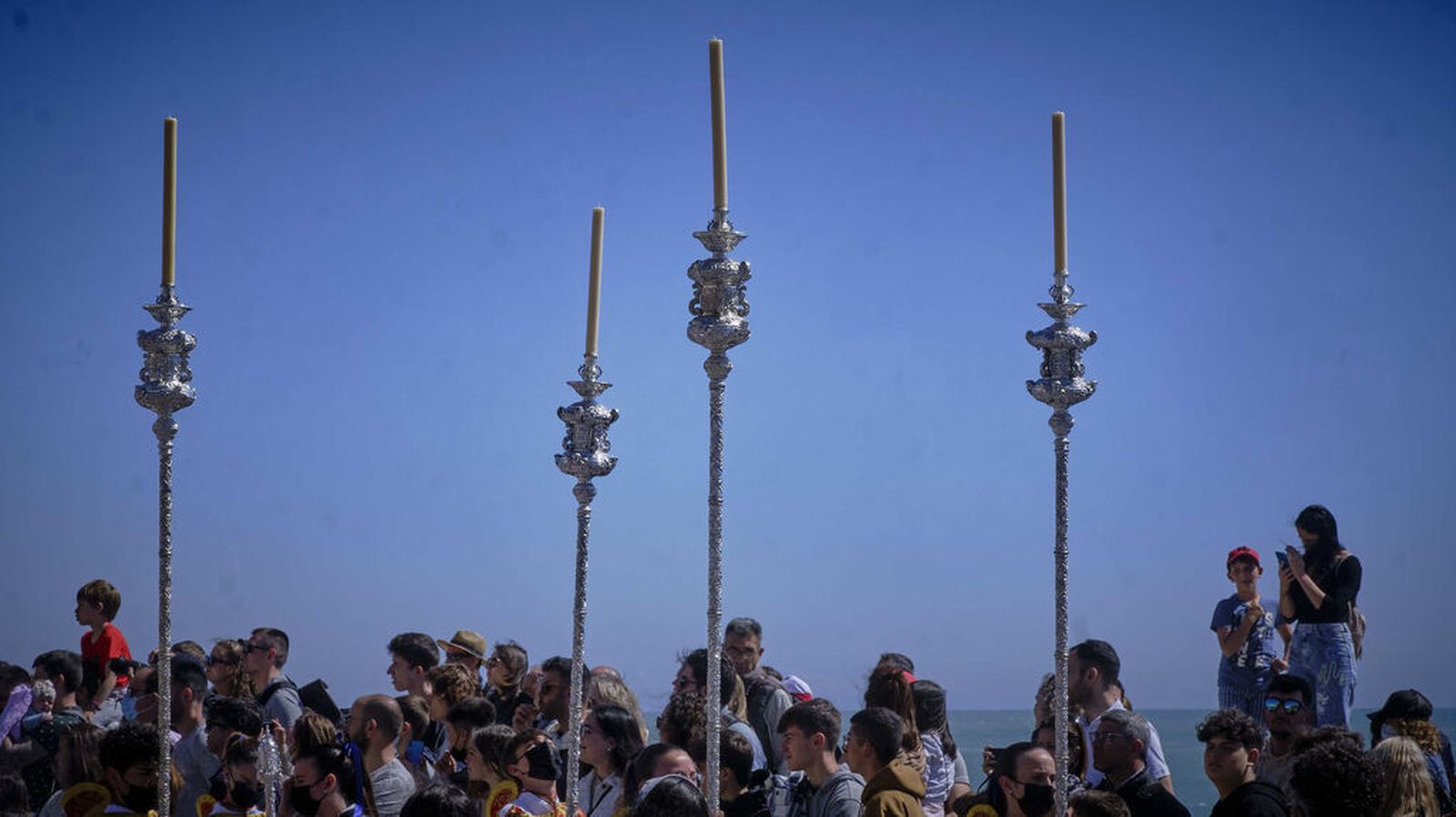 Cádiz volverá a vivir un Jueves Santo sin nubes.
