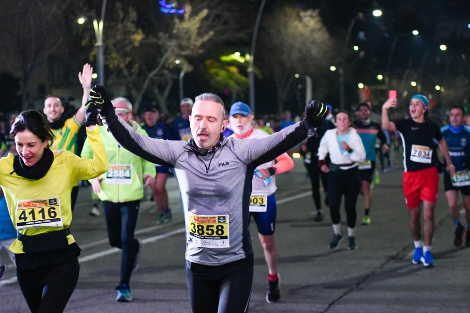 En imágenes: búscate en tu llegada a meta de la Carrera de San Antón 2025 (6)