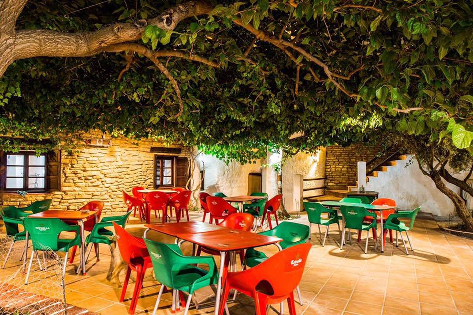 Cuevas Alkadima (Huéscar)