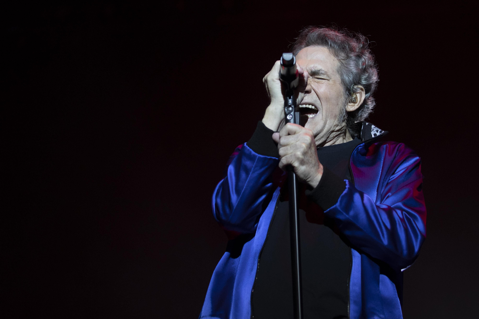 Las mejores imágenes del granadino Miguel Ríos que volvió a ser profeta en su tierra