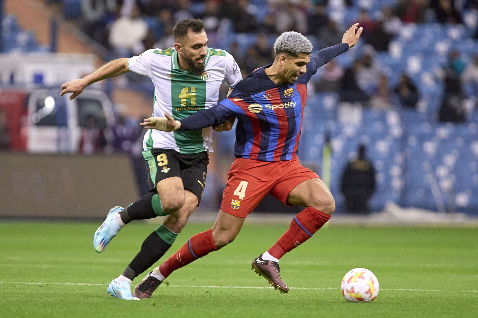 Las fotos de la primera parte del Betis - Barcelona