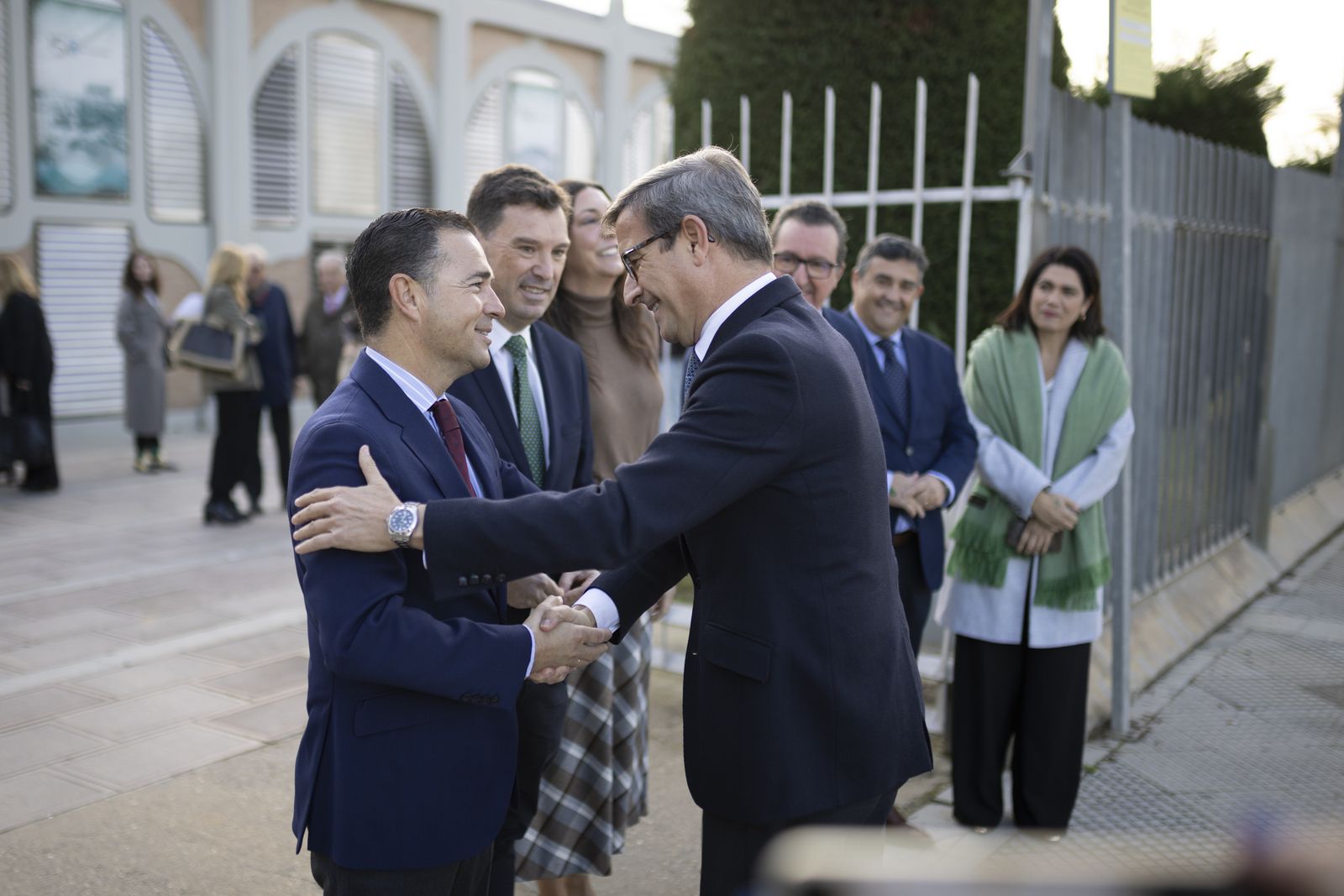 Imágenes del desayuno-coloquio con Jorge Paradela en el Foro Joly Andalucía celebrado en Huelva