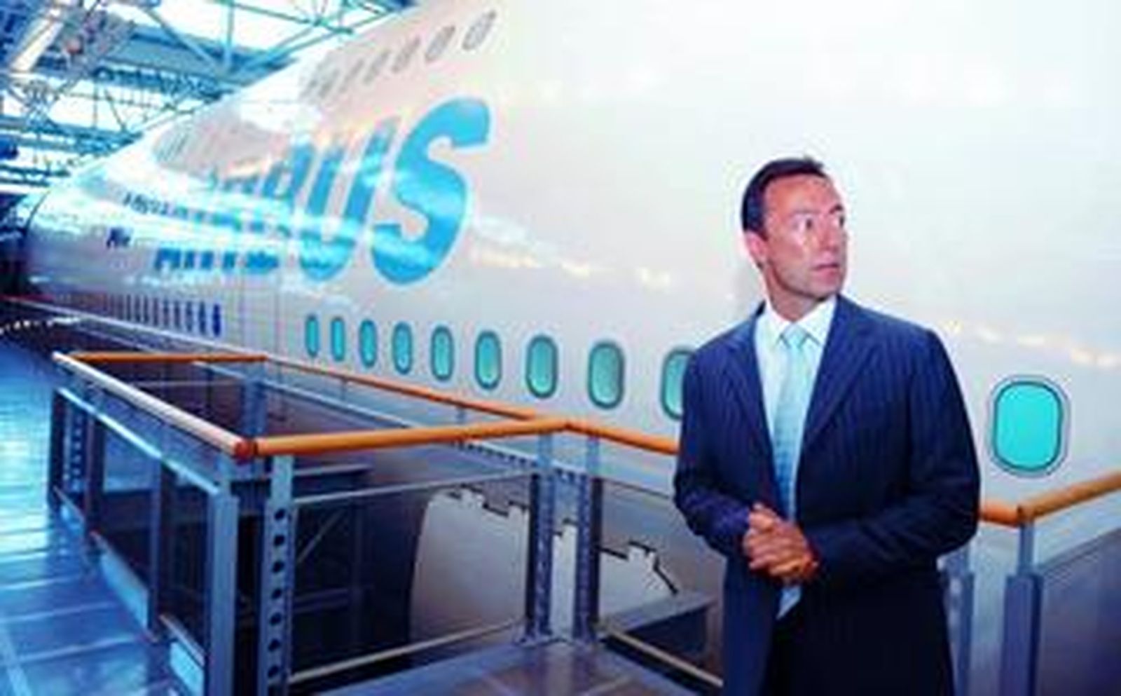 Fabrice Bregier, el presidente de Airbus Francia, ayer tras la rueda de prensa de Tom Enders.