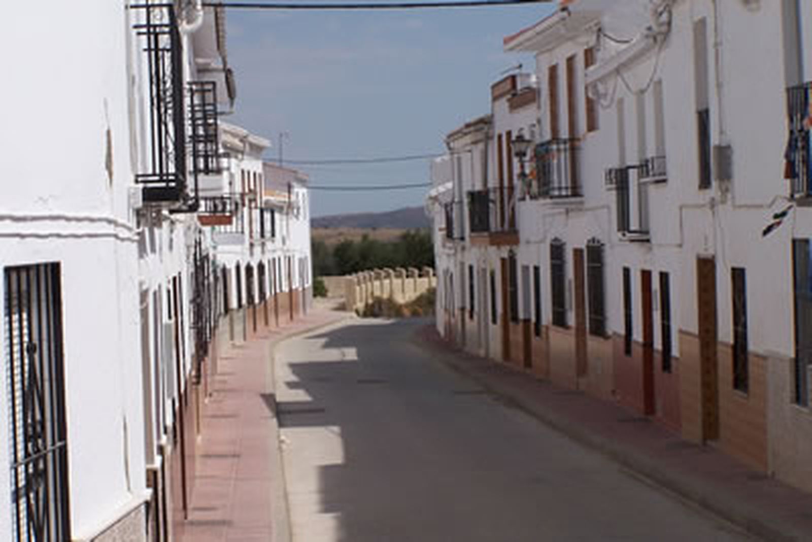 Cuevas del Campo denuncia que la Junta "mire para otro lado" tres meses después de la DANA