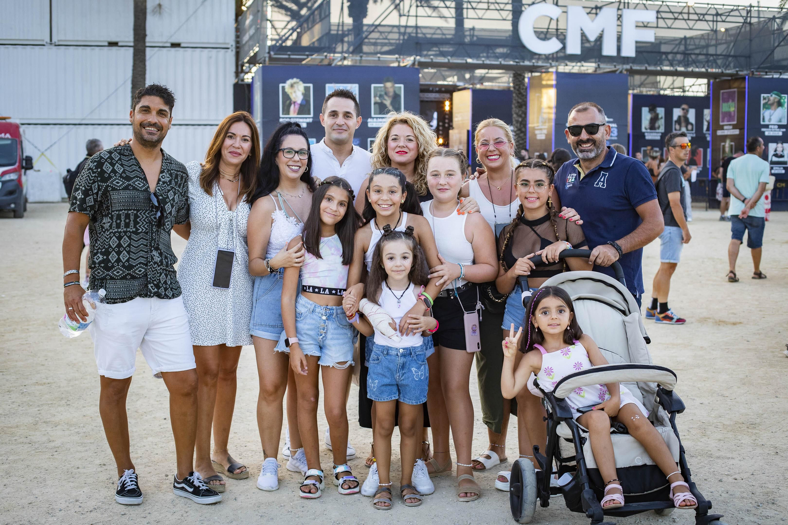 Búscate en las imágenes del concierto de Lola Índigo en Concert Music Festival de Chiclana