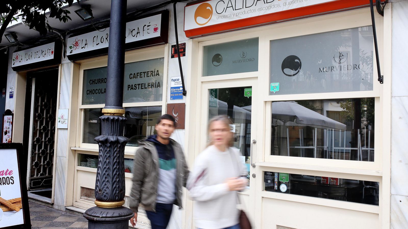 'Calidad en Boca', establecimiento hostelero de calle Larga cerrado ya a cal y canto.