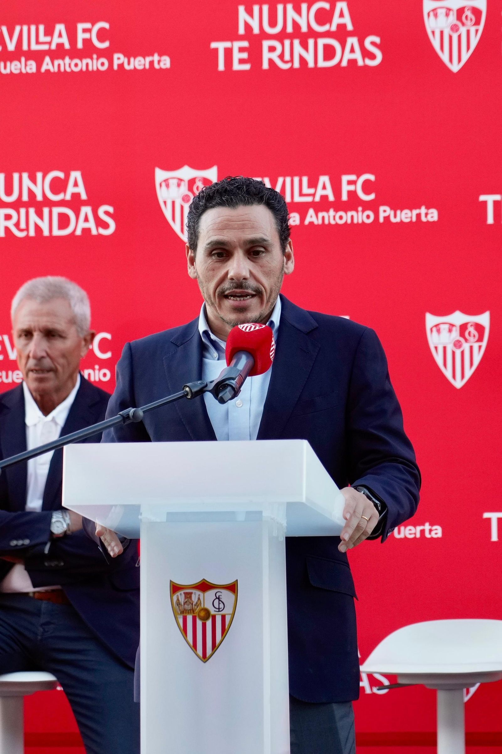 Las imágenes de la clausura de la Escuela Antonio Puerta en el Sevilla.