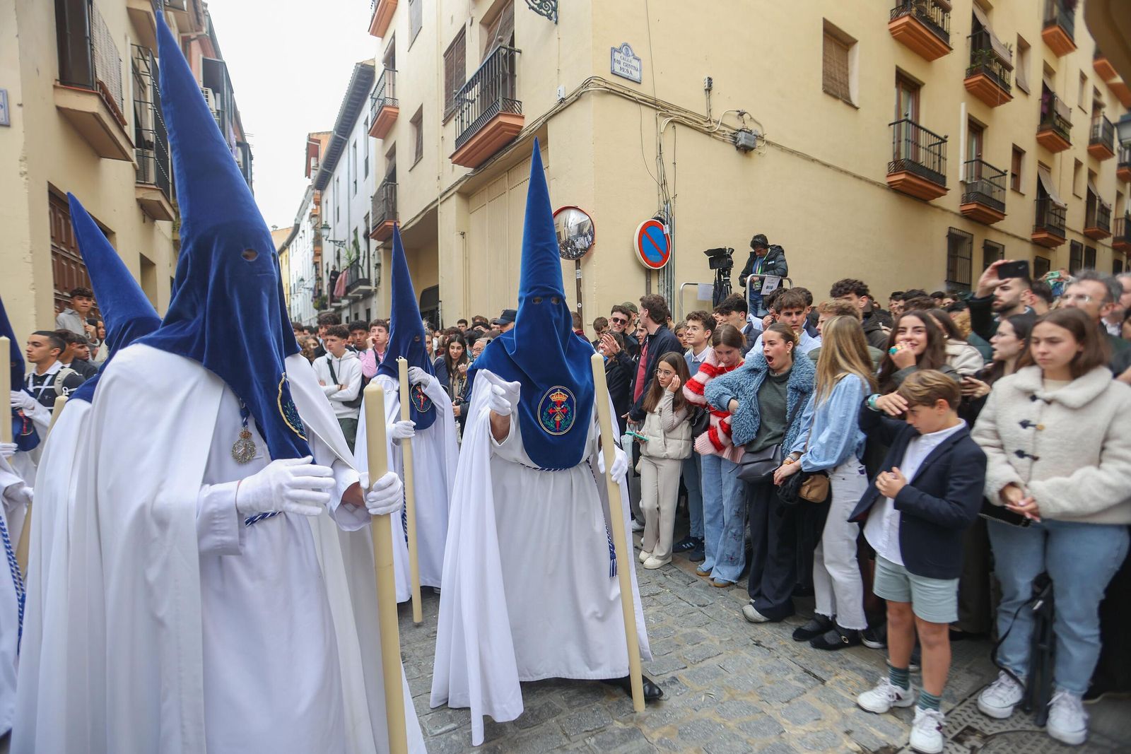 Así vivió Granada la salida de la Hermandad del Huerto 2025
