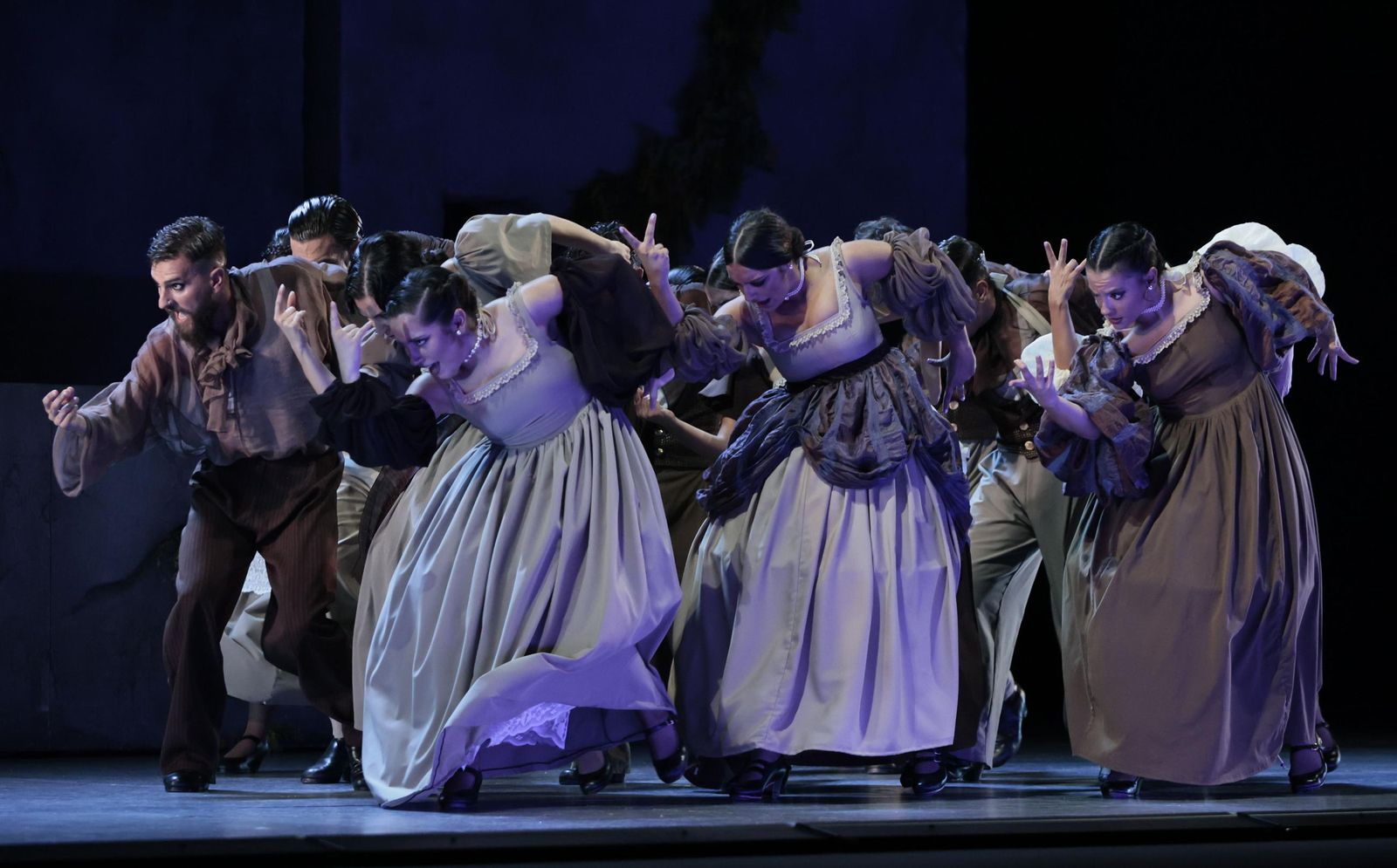la imágenes del Ballet Flamenco de Andalucía en el Teatro de la Maestranza.