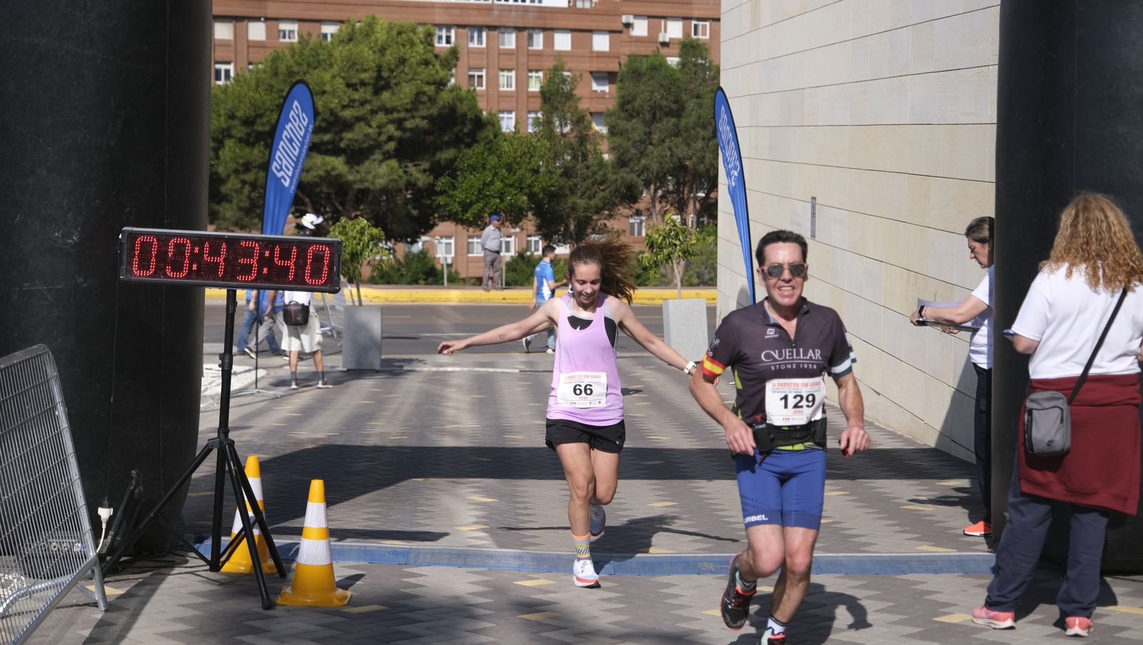 Imágenes de la II Carrera Sin Humo, en Almería
