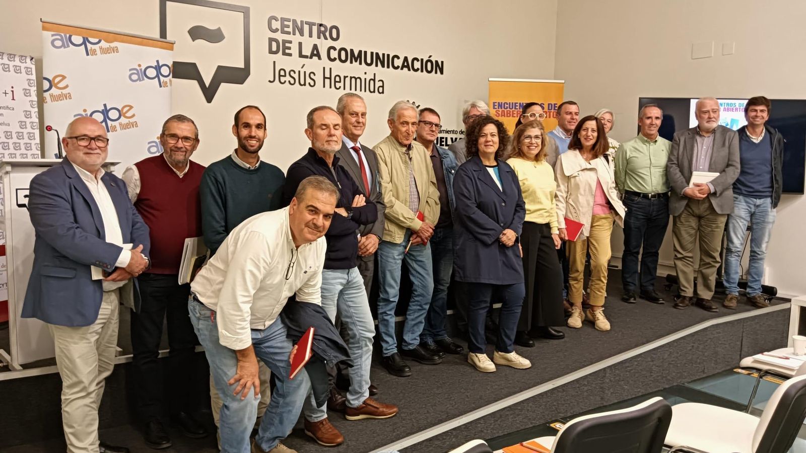 Asistentes a la cuarta edición de los Encuentros de Saber Abierto en el Centro de la Comunicación Jesús Hermida.