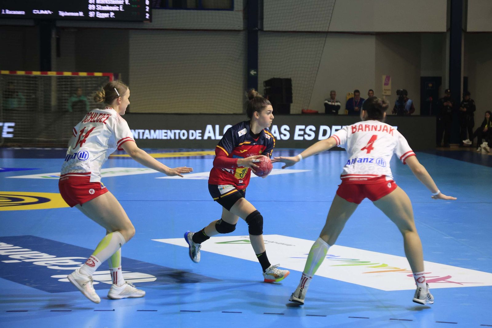 Las fotos del España-Austria del preeuropeo femenino de balonmano, en Algeciras
