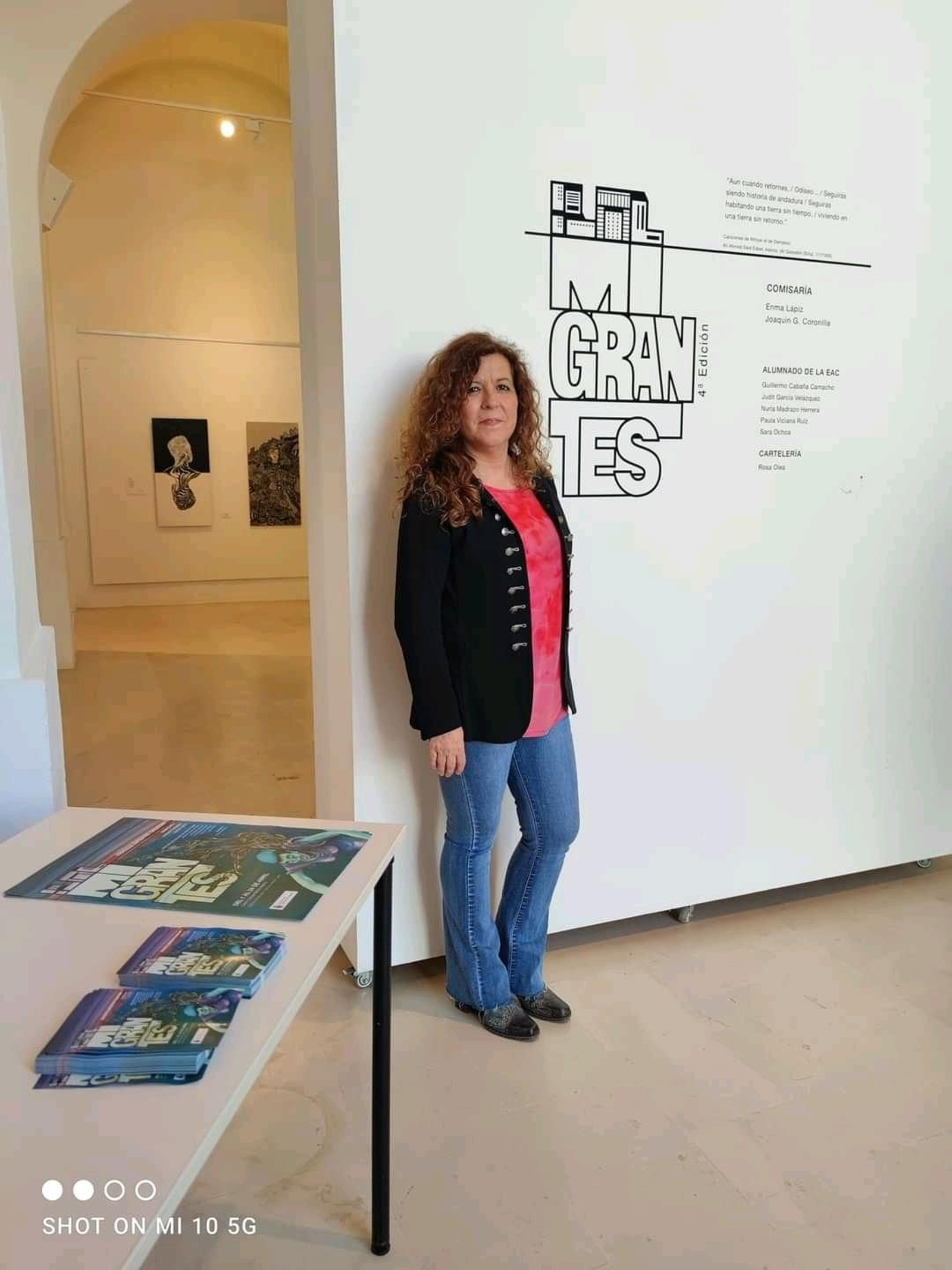 La artista Enma Lápiz, una de las comisarias de 'Migrantes'.