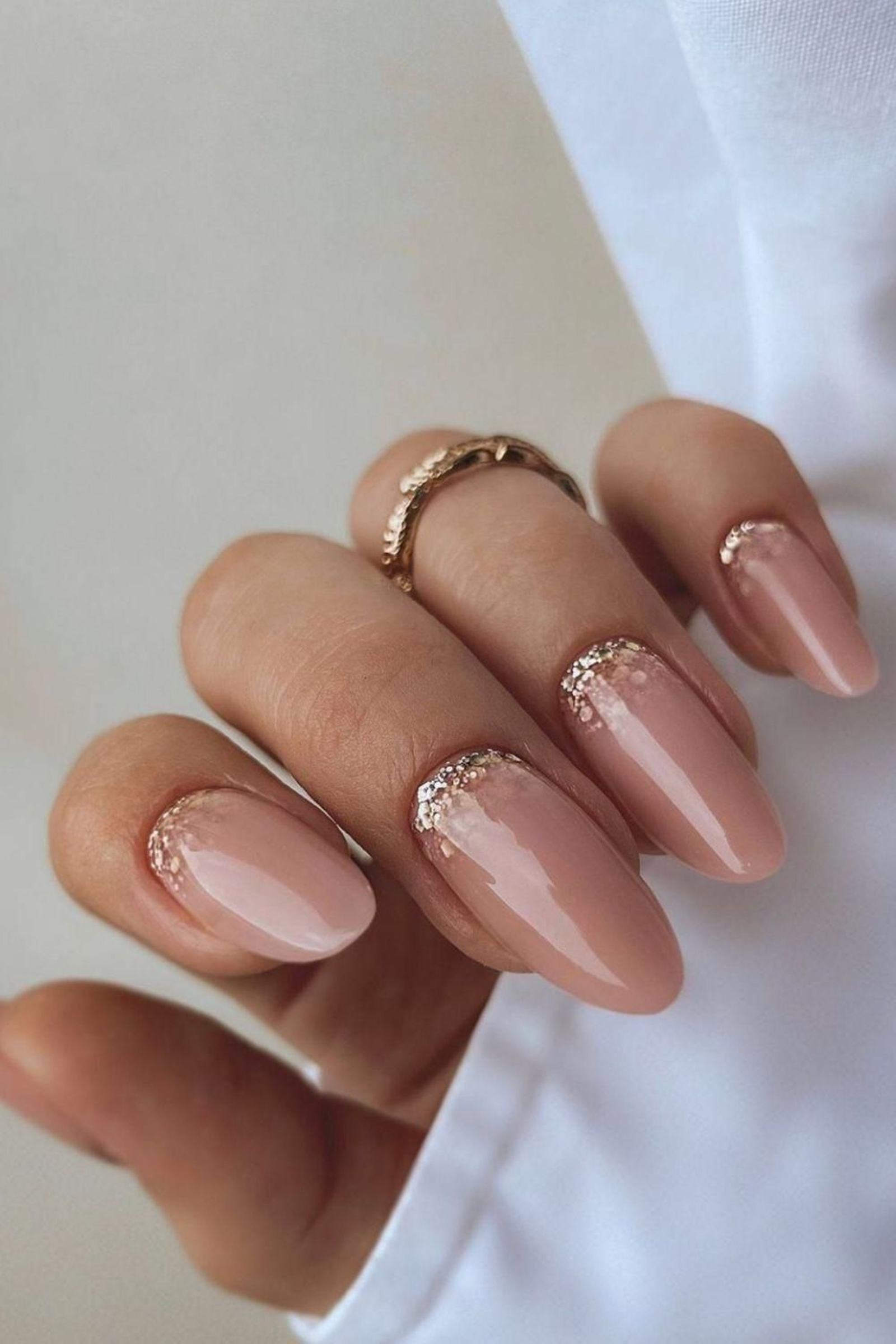 Manicura nude con un toque especial. Manicura nude con un toque especial.